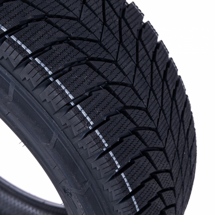 235/65R18 Triangle PL01 110T ЗИМ